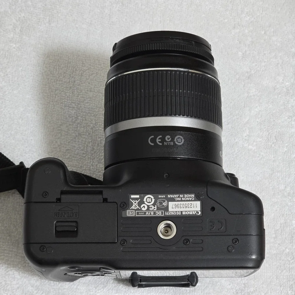 Canon‎ EOS Rebel T2i DSLR Camera 18-55mm Lens Bundle